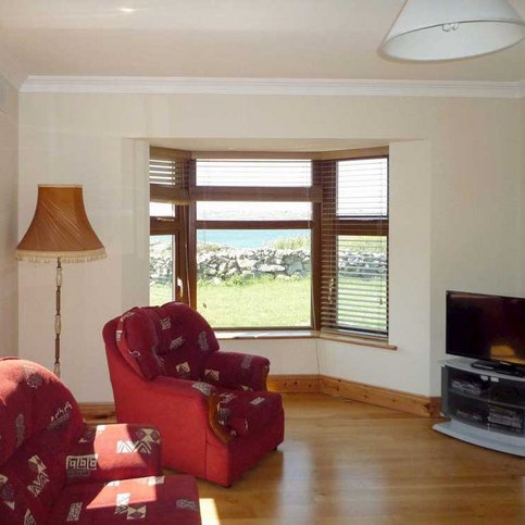 FHWWI101 Thumbnail 2