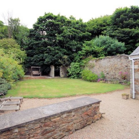 FHSWE103 Thumbnail 10