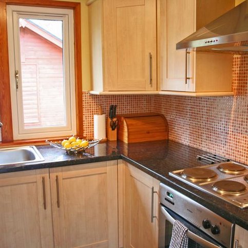 FHWWS100 Thumbnail 3