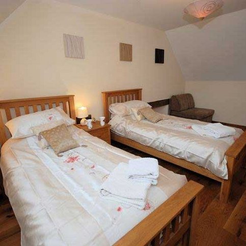 FHSOW101 Thumbnail 7