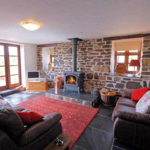 FHSWE102 Thumbnail 2 FHSWE102 Thumbnail 2