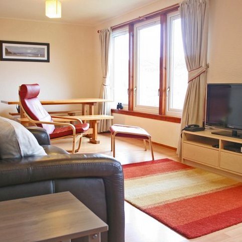 FHWWS100 Thumbnail 2