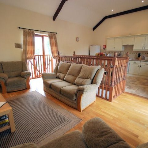 FHSWE101 Thumbnail 2