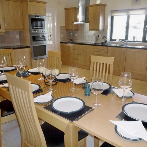 FHWWI104 Thumbnail 3 FHWWI104 Thumbnail 3