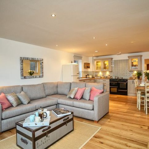 FHZZS102 Thumbnail 2