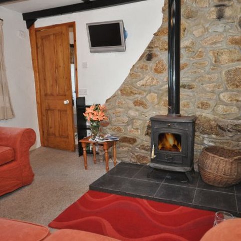 FHSWE113 Thumbnail 3