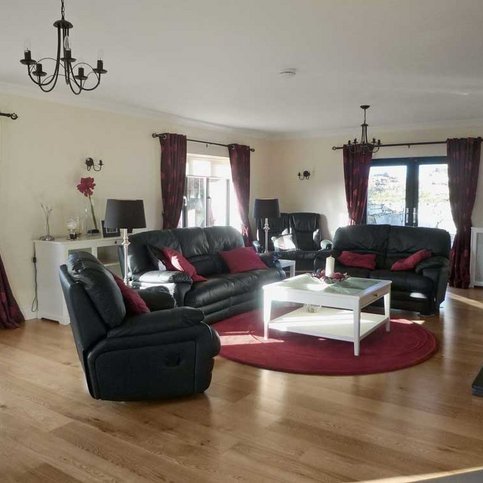 FHWWI104 Thumbnail 2 FHWWI104 Thumbnail 2