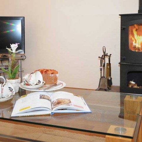 FHSOW101 Thumbnail 3