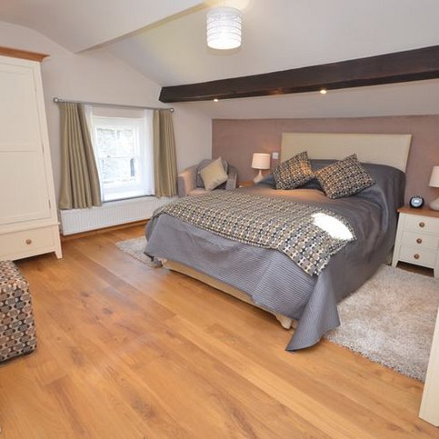 FHSOW102 Thumbnail 5