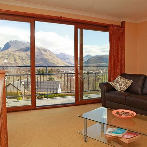 FHNWS106 Thumbnail 2