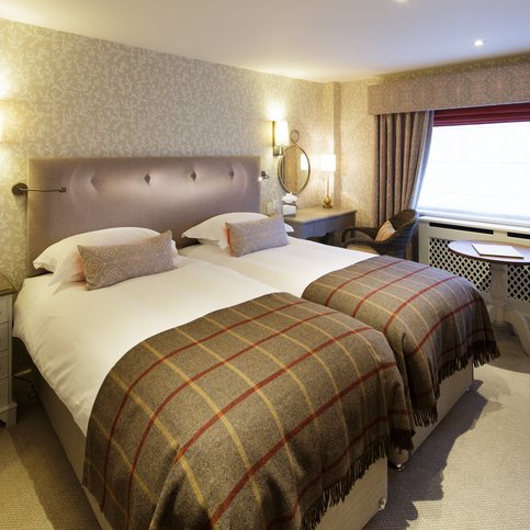 HLJER106 Thumbnail 3