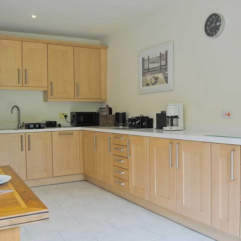 FHNWW103 Thumbnail 5