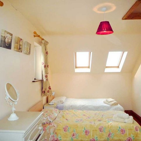 FHSWI108 Thumbnail 9