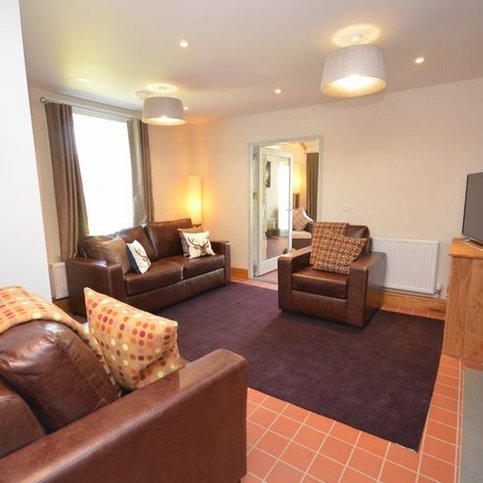 FHSOW102 Thumbnail 2