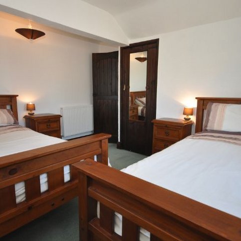 FHSWE114 Thumbnail 7