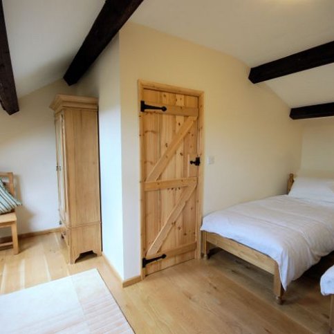 FHSWE102 Thumbnail 6 FHSWE102 Thumbnail 6